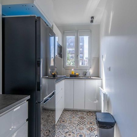 Studio Sleeps 4 With Terrace, 500M Place Morny Deauville Buitenkant foto