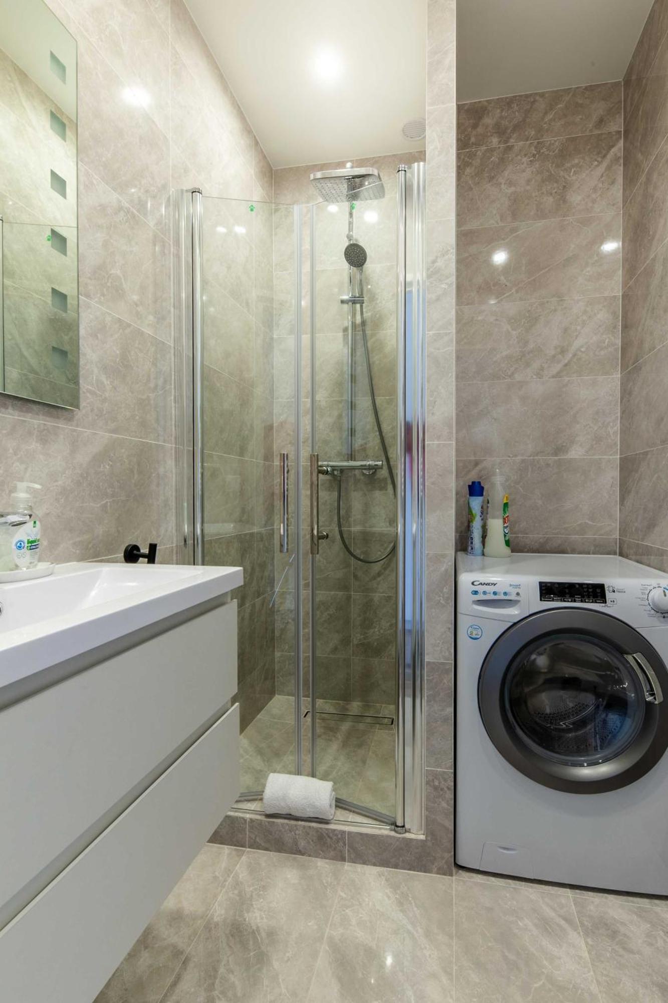 Studio Sleeps 4 With Terrace, 500M Place Morny Deauville Buitenkant foto